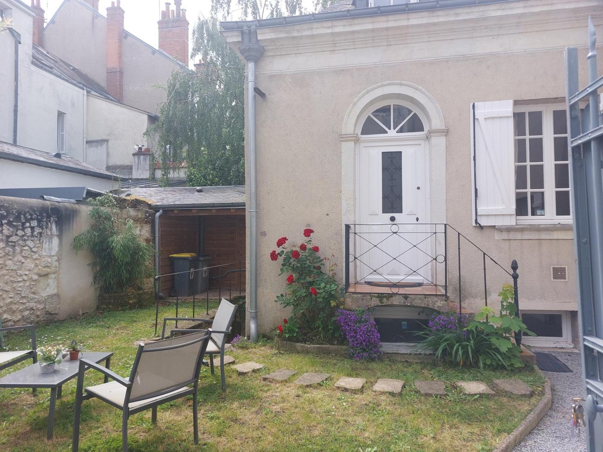 Holiday home La Tourangelle *